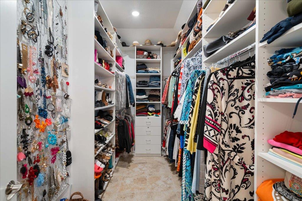 309 Singing Sumac Way, San Marcos, TX 78666