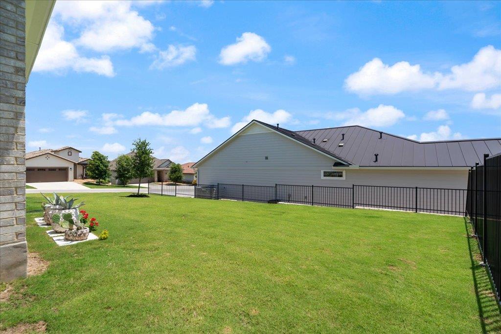 309 Singing Sumac Way, San Marcos, TX 78666