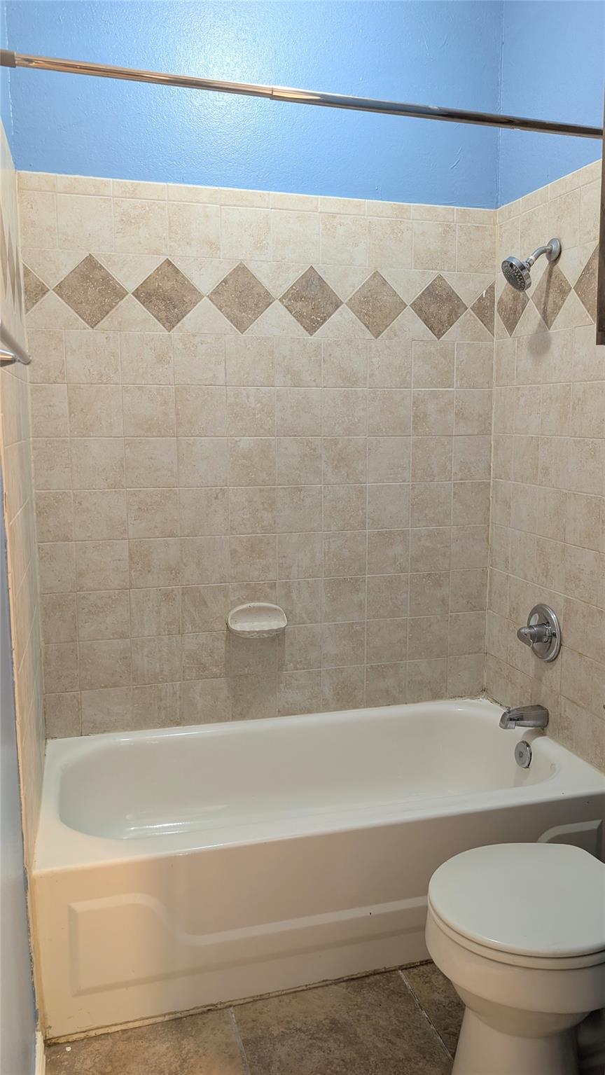 1013 Chestnut St # C2, San Marcos, TX 78666