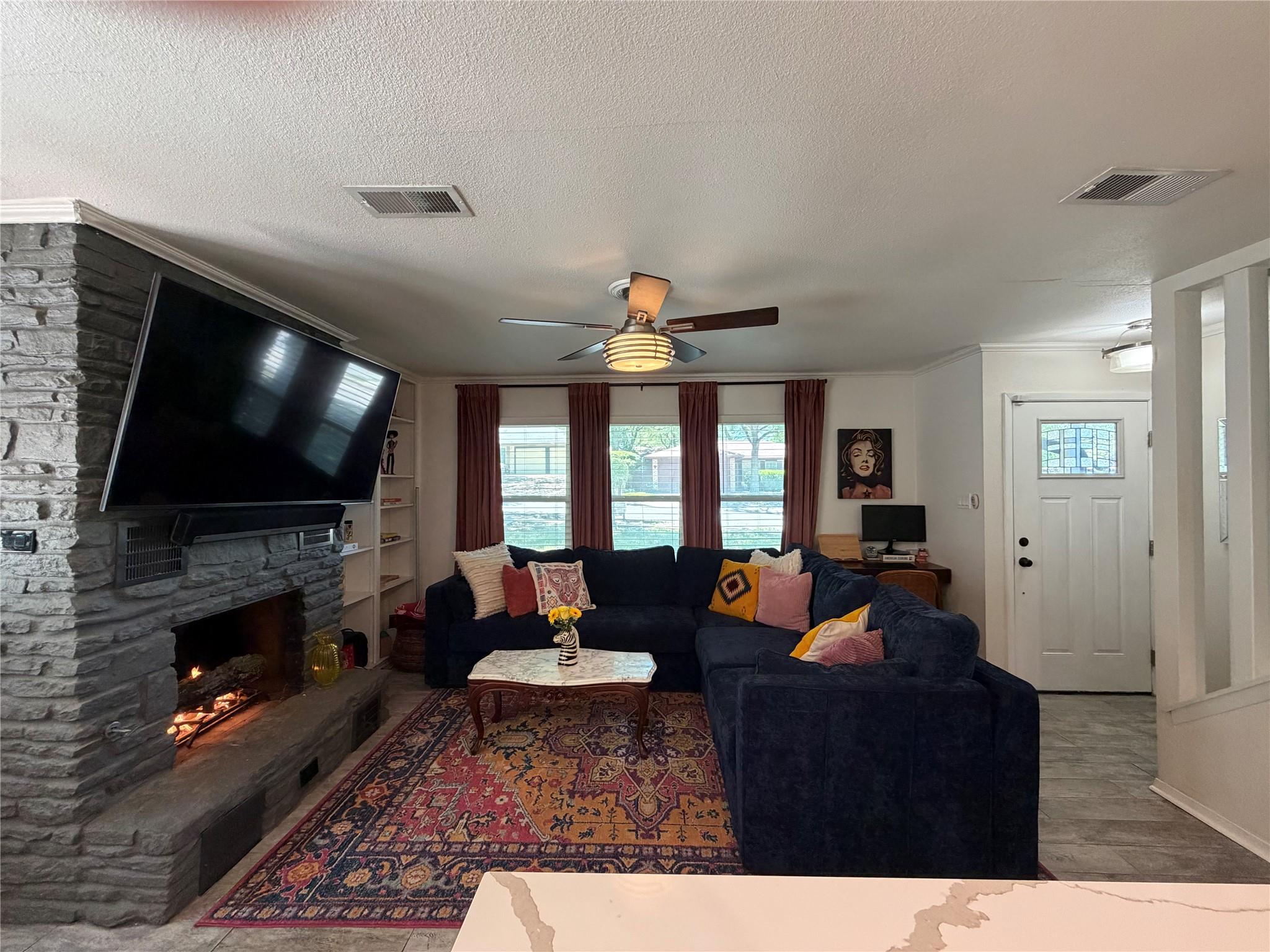 2626 Baxter Dr, Austin, TX 78745