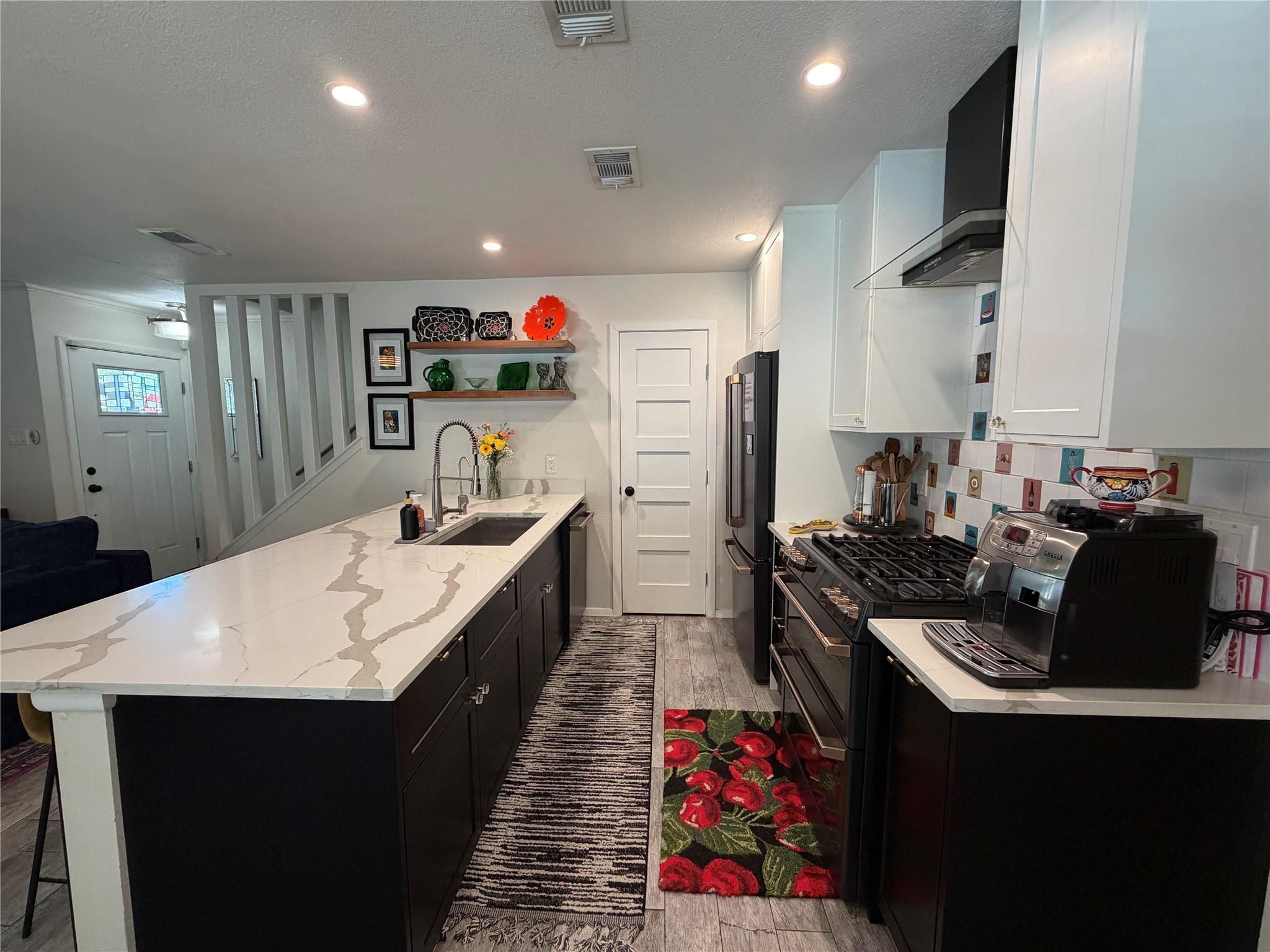 2626 Baxter Dr, Austin, TX 78745