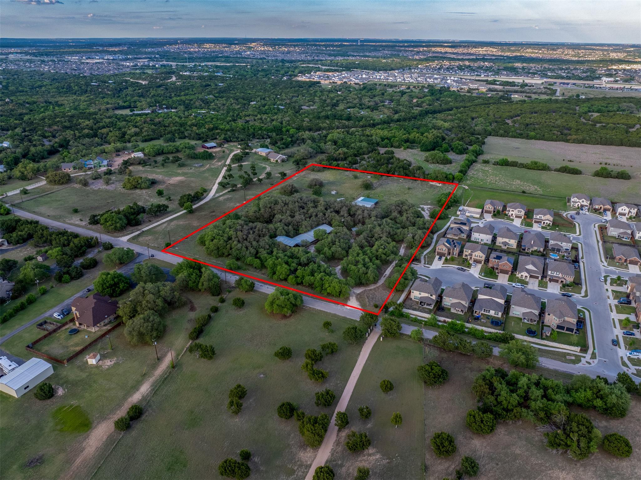 1050 Oak Grove Rd, Leander, TX 78641
