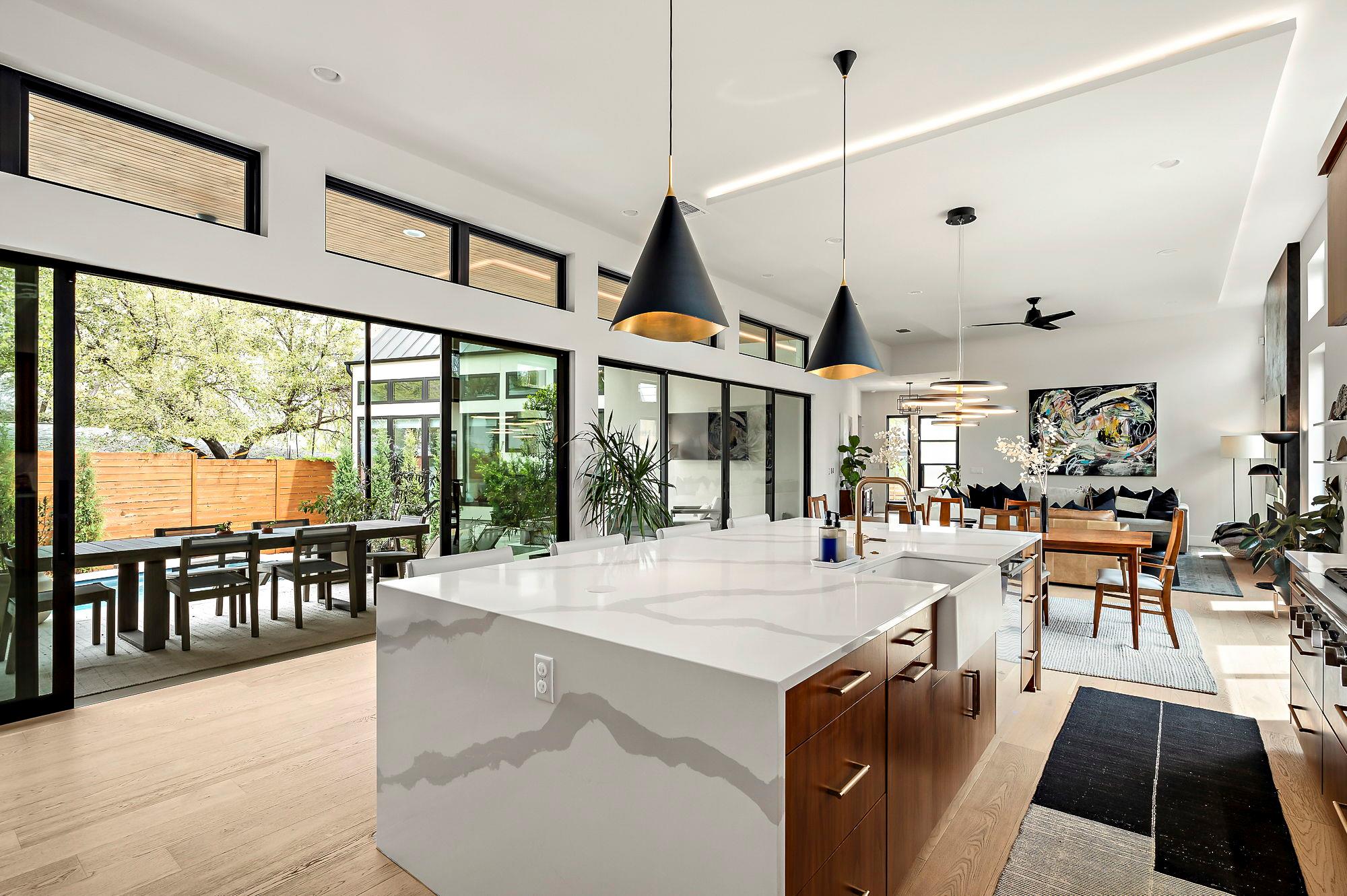 2116 Kenwood Ave, Austin, TX 78704