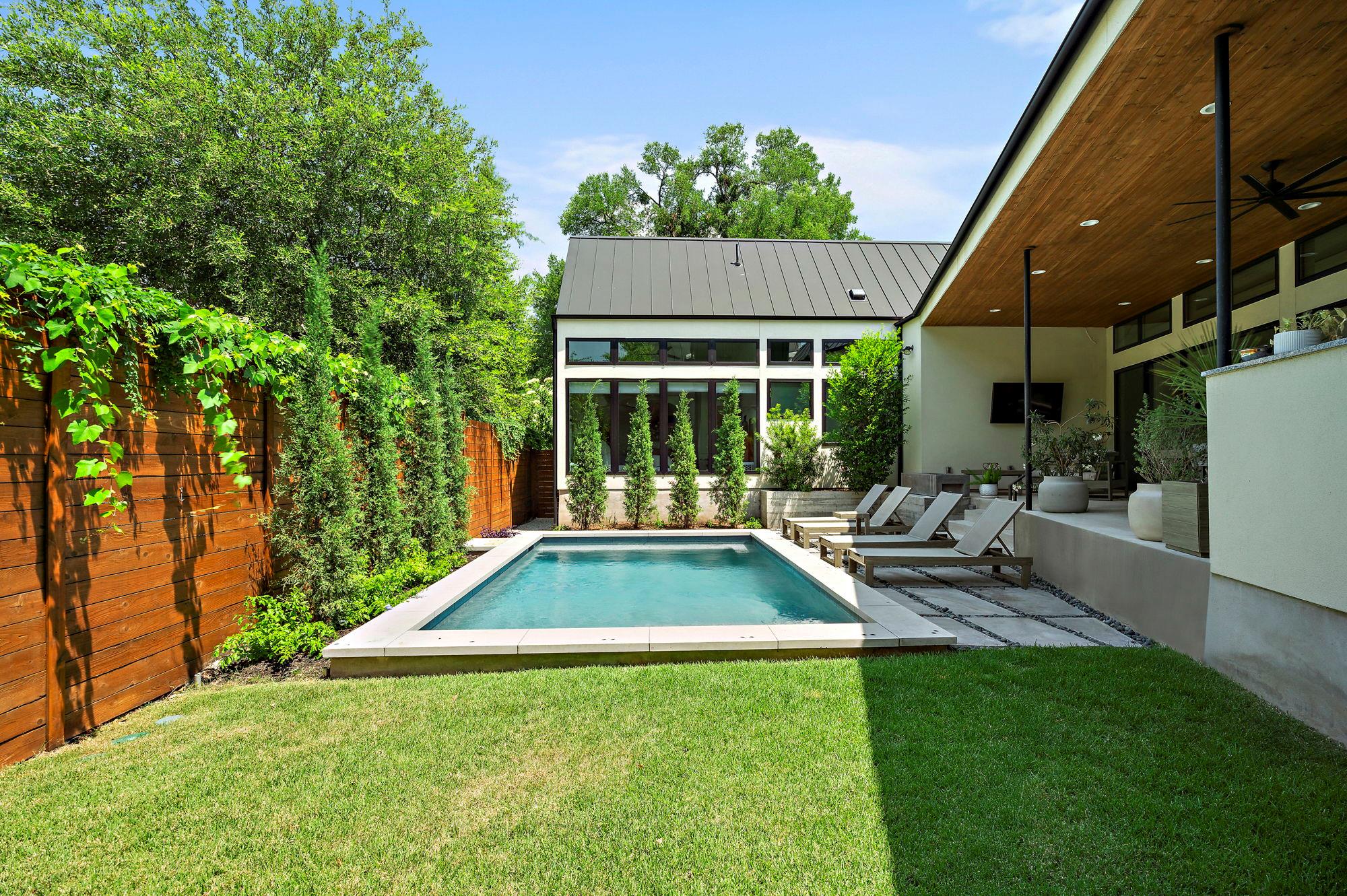 2116 Kenwood Ave, Austin, TX 78704