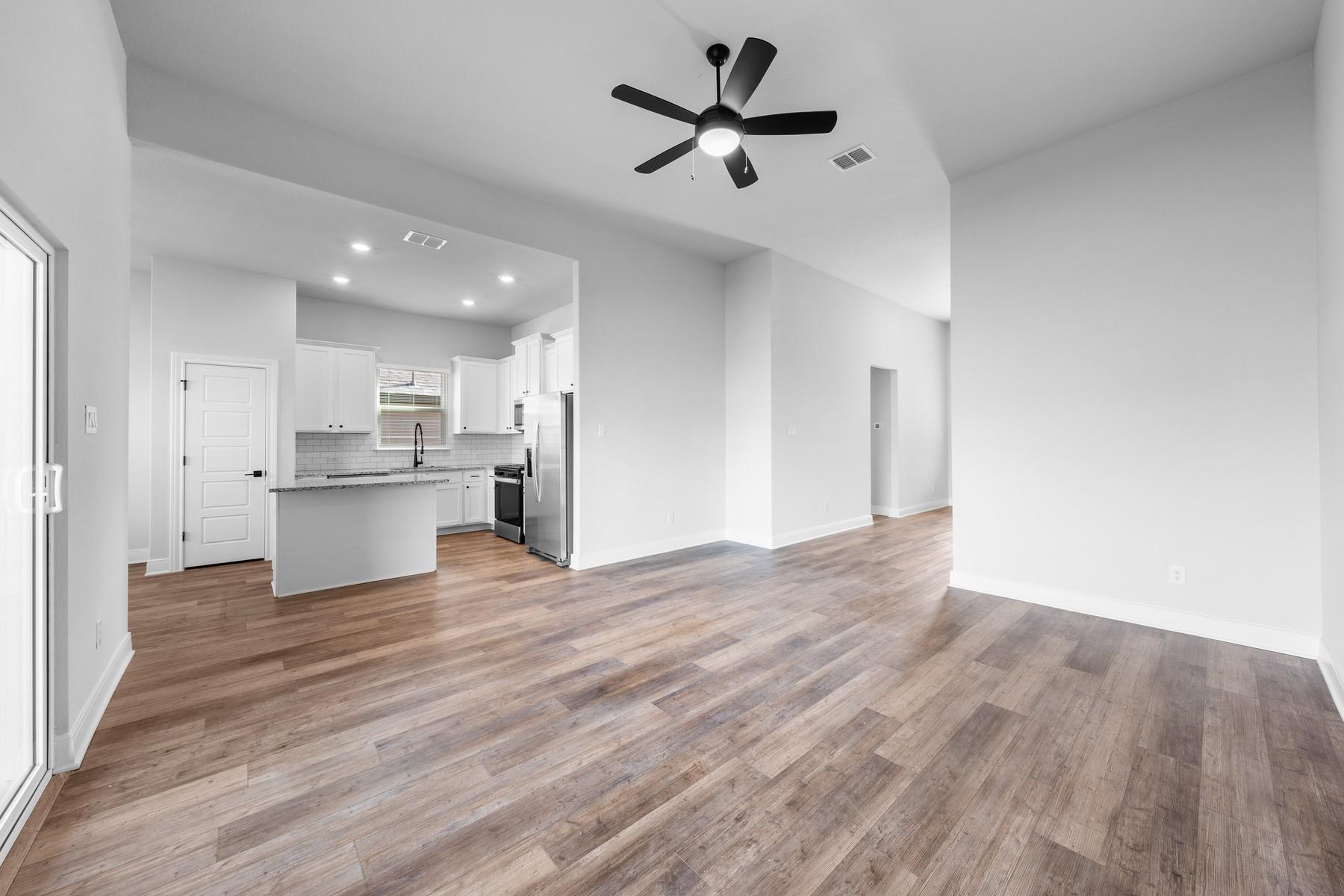 309 Lt John Decker Dr, San Marcos, TX 78666