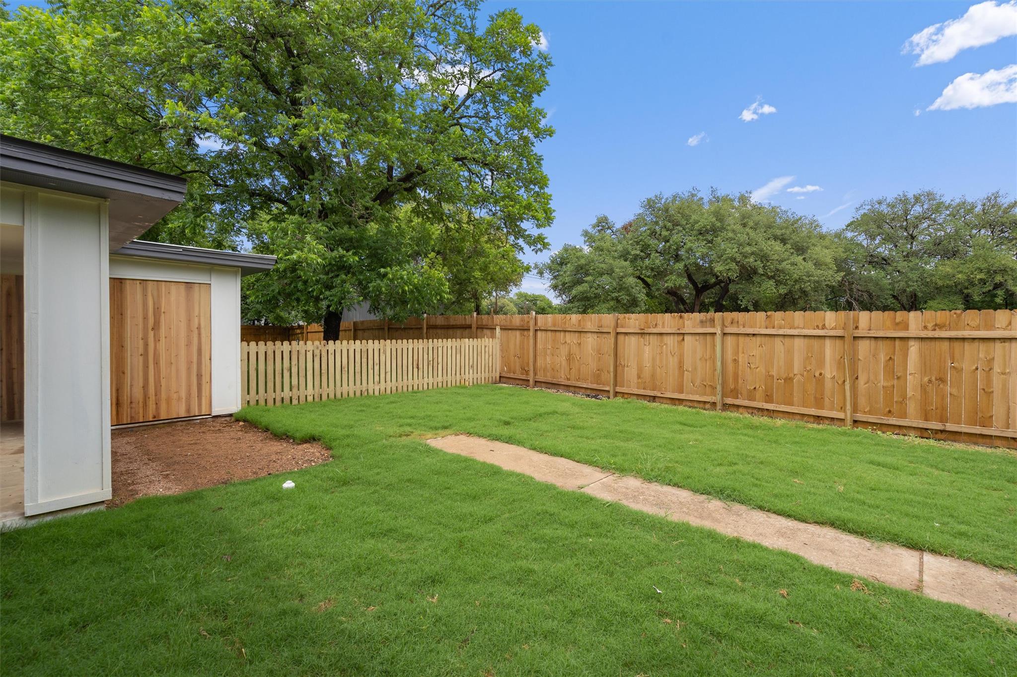 10205 Old Menchaca Rd, Austin, TX 78748