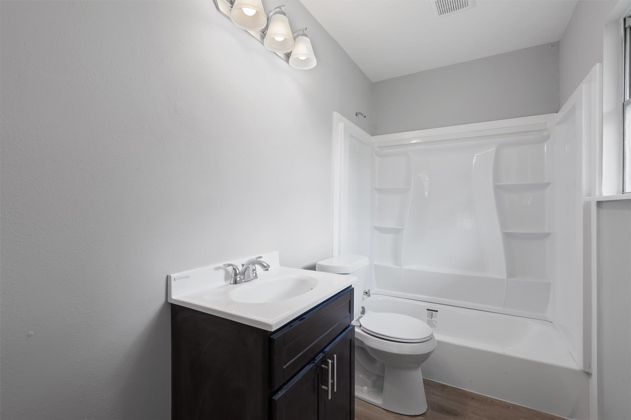 10205 Old Menchaca Rd, Austin, TX 78748