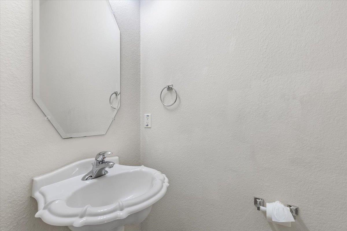 16100 S Great Oaks Dr # 2802, Round Rock, TX 78681