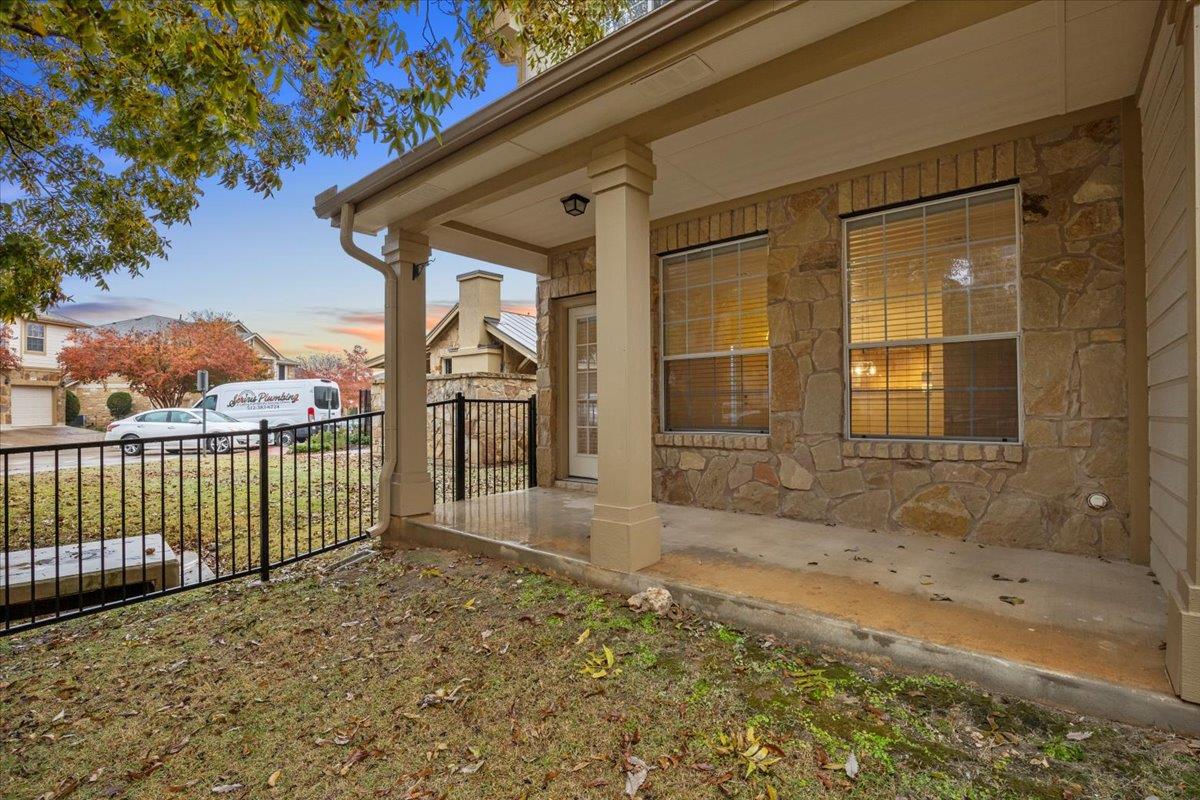 16100 S Great Oaks Dr # 2802, Round Rock, TX 78681