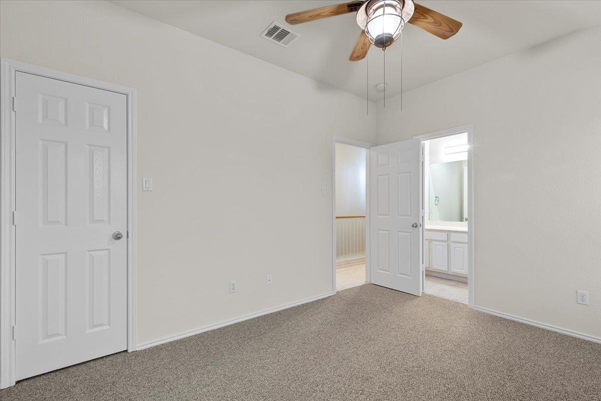 16100 S Great Oaks Dr # 2802, Round Rock, TX 78681