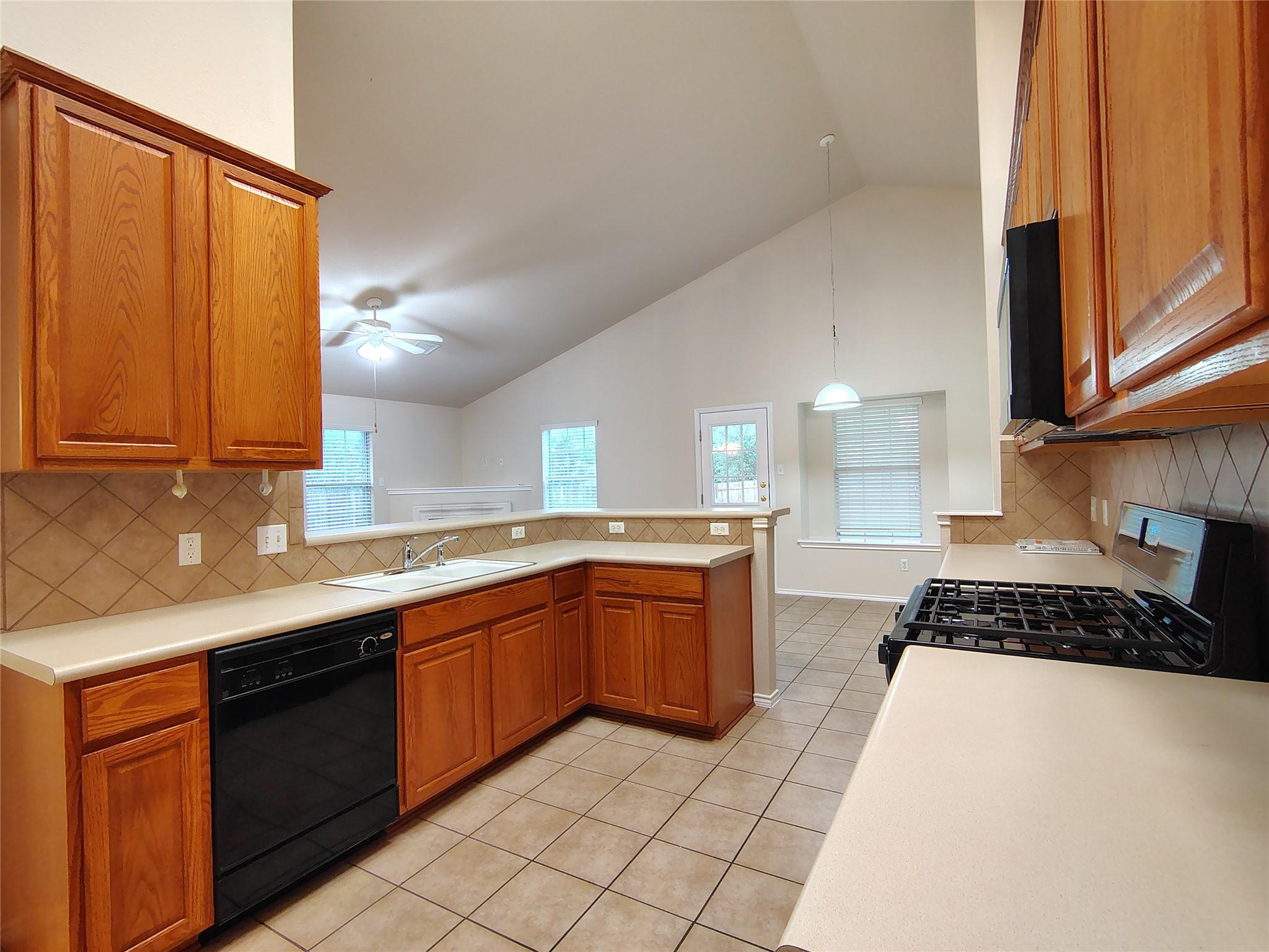 3109 Lynnbrook Dr, Austin, TX 78748