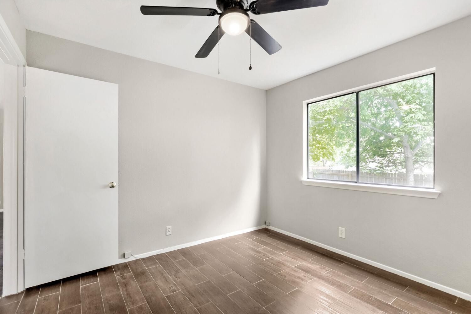 13113 BILLIEM Dr, Austin, TX 78727