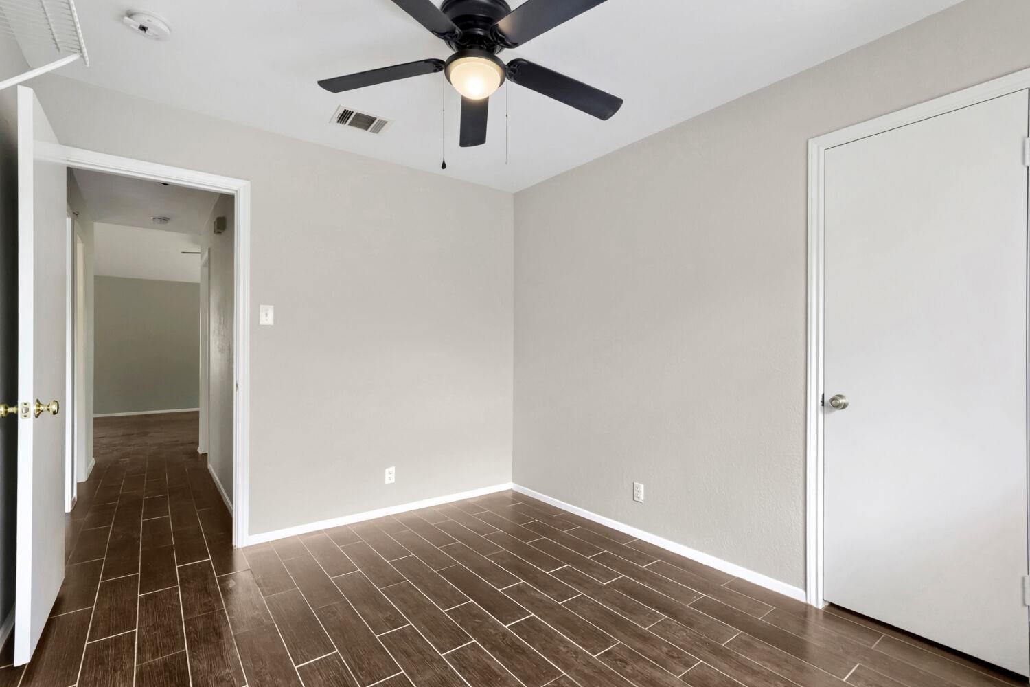 13113 BILLIEM Dr, Austin, TX 78727