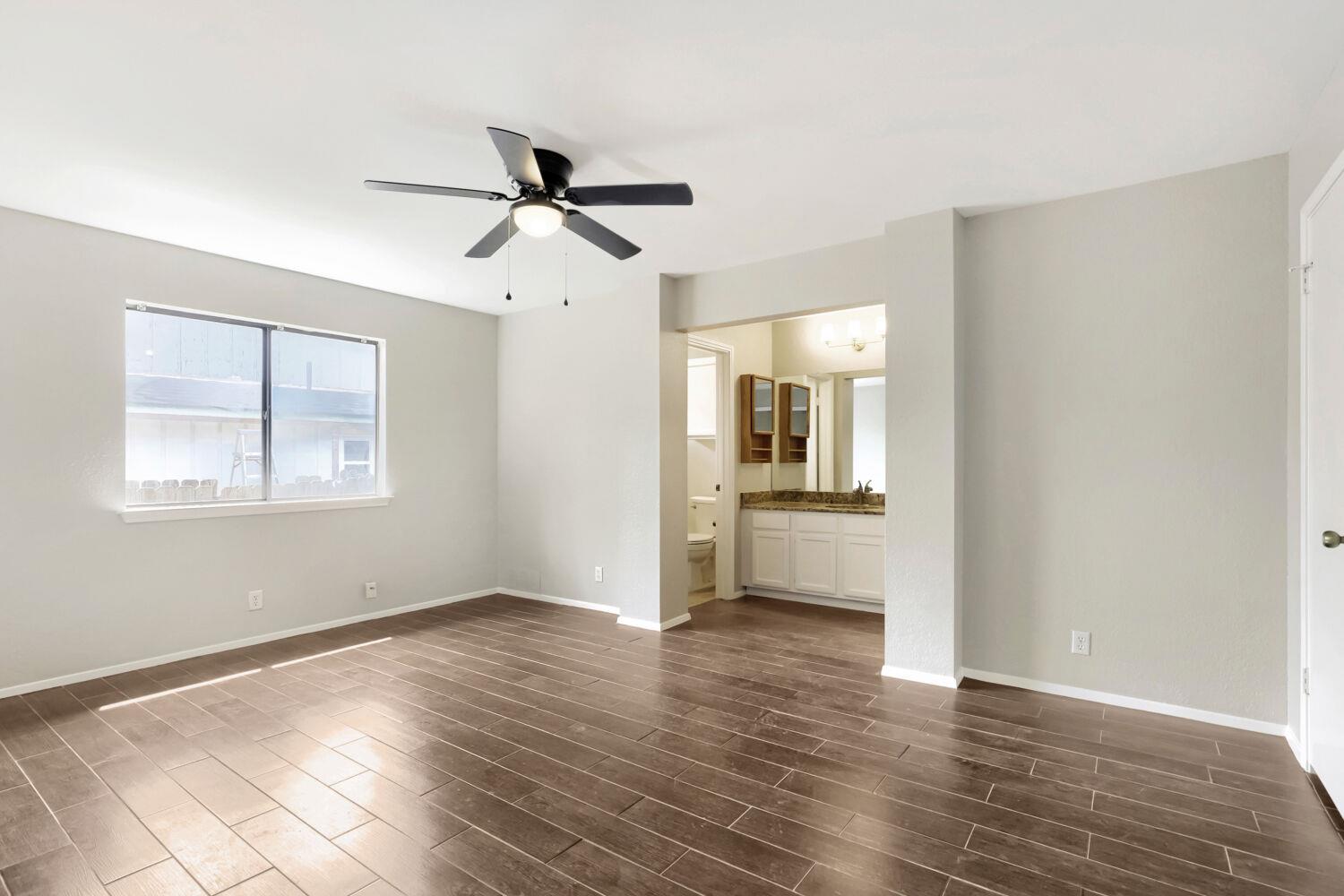 13113 BILLIEM Dr, Austin, TX 78727