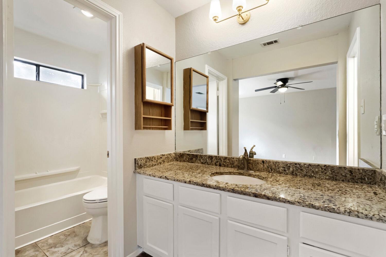 13113 BILLIEM Dr, Austin, TX 78727