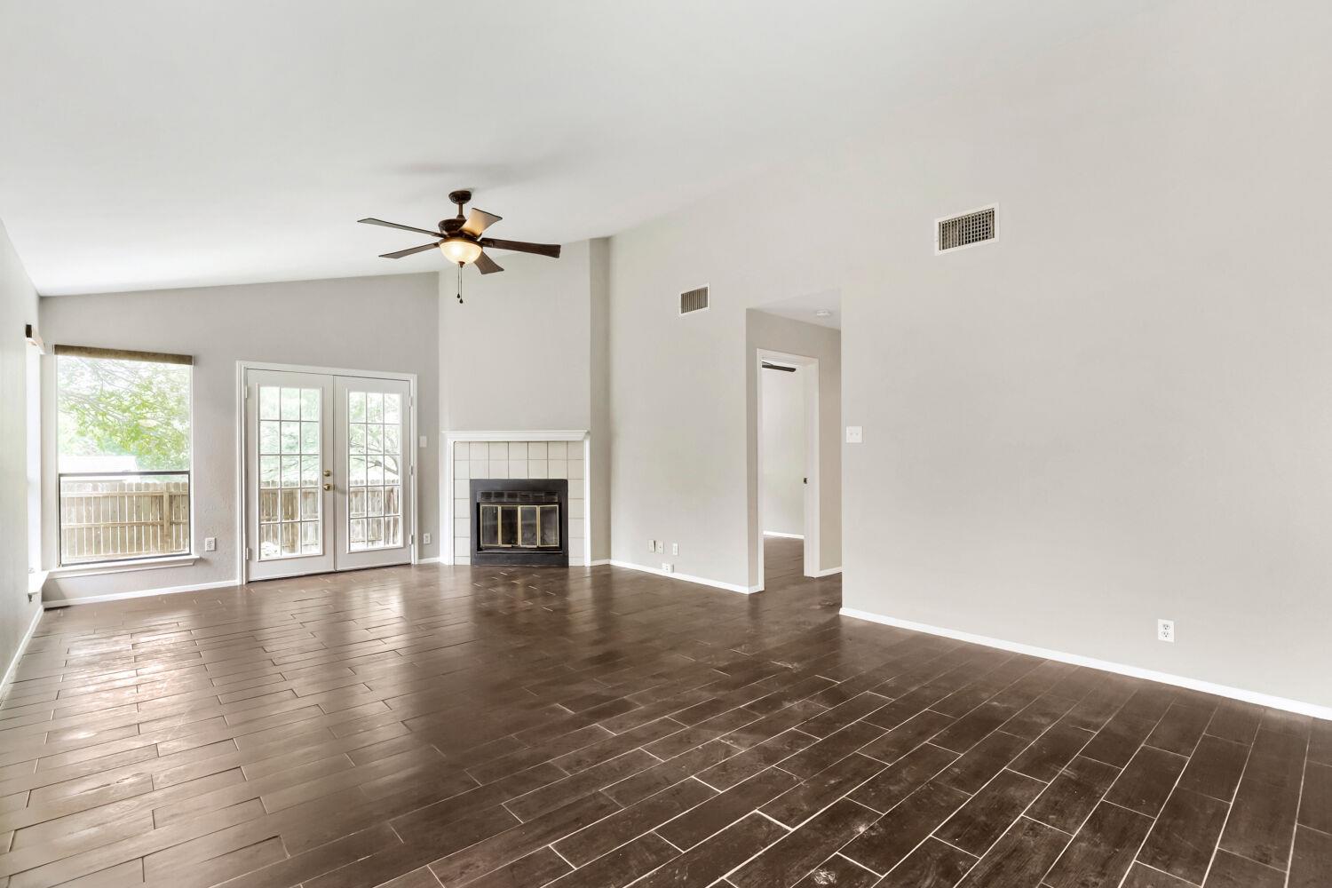 13113 BILLIEM Dr, Austin, TX 78727