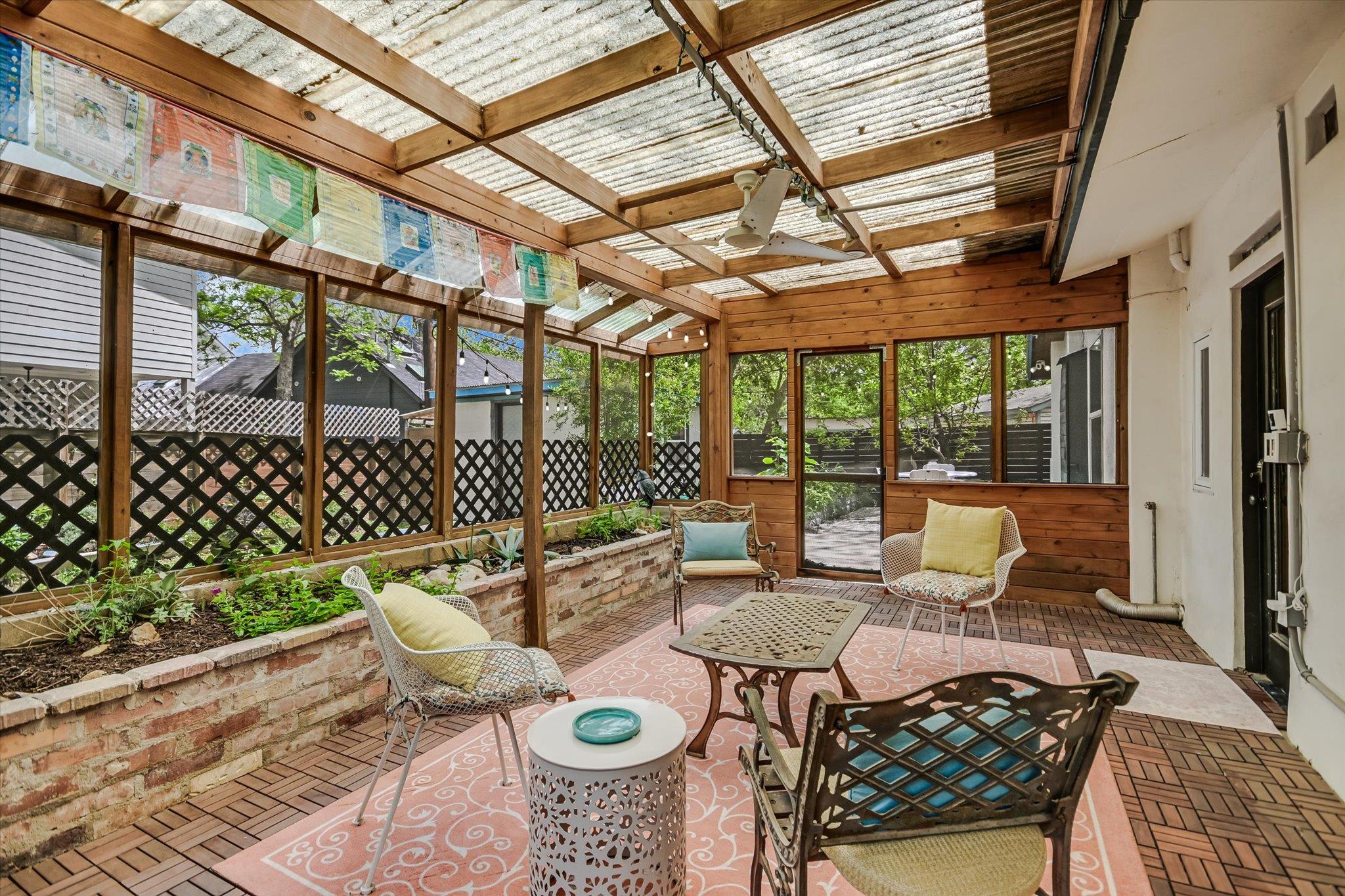 504 Powell Cir, Austin, TX 78704