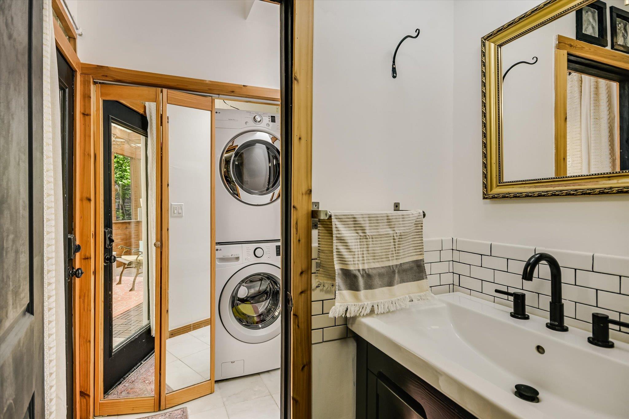 504 Powell Cir, Austin, TX 78704