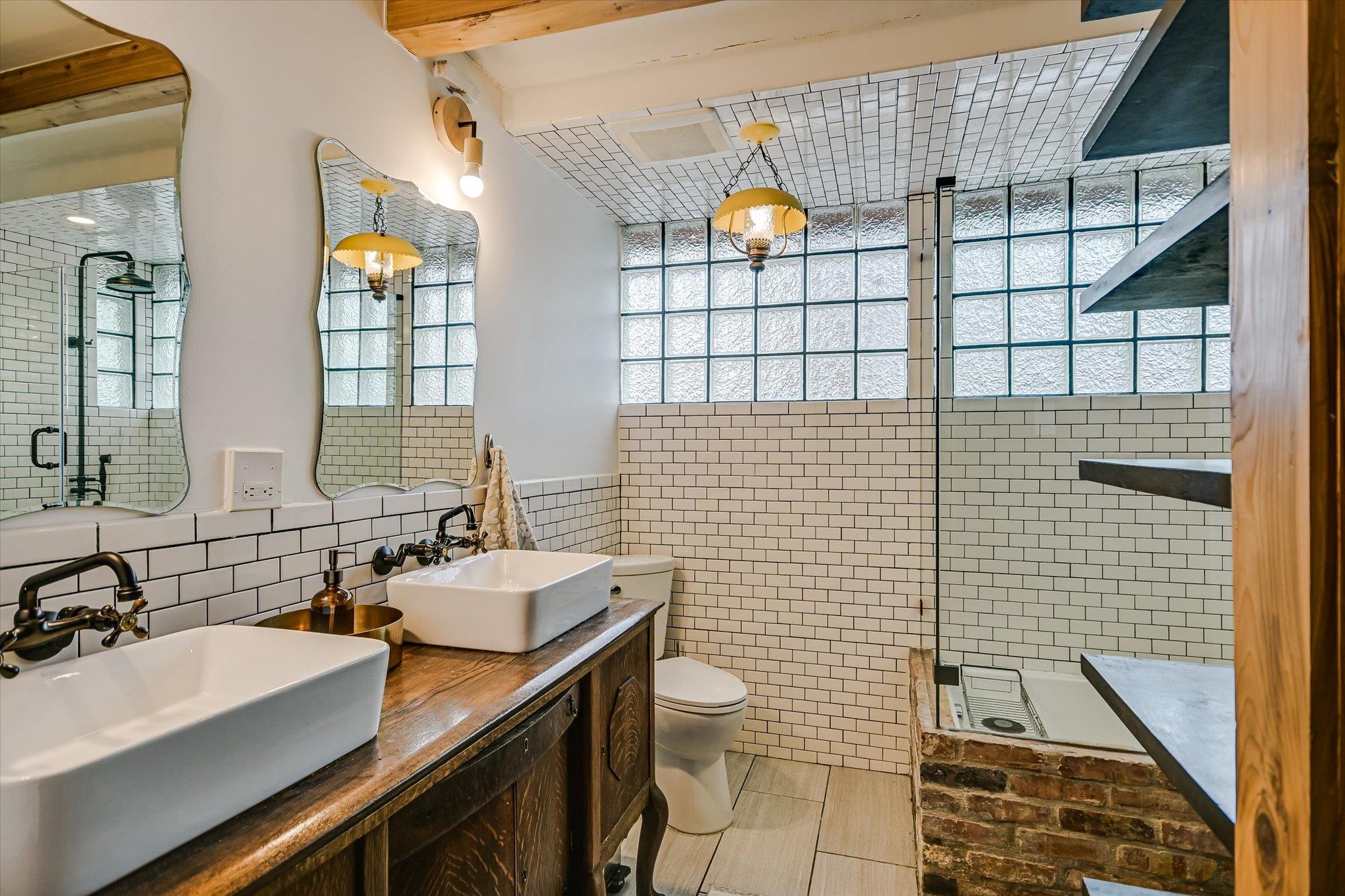 504 Powell Cir, Austin, TX 78704