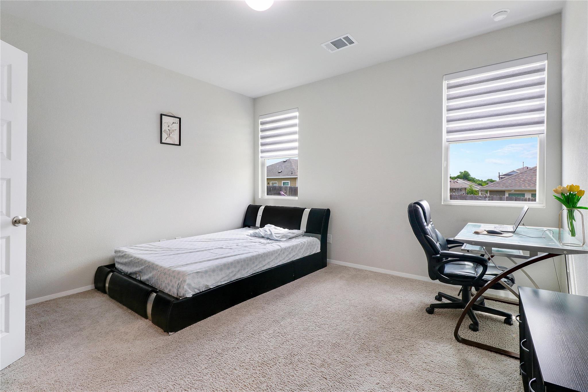 33 Bent Trail Ln, Georgetown, TX 78628