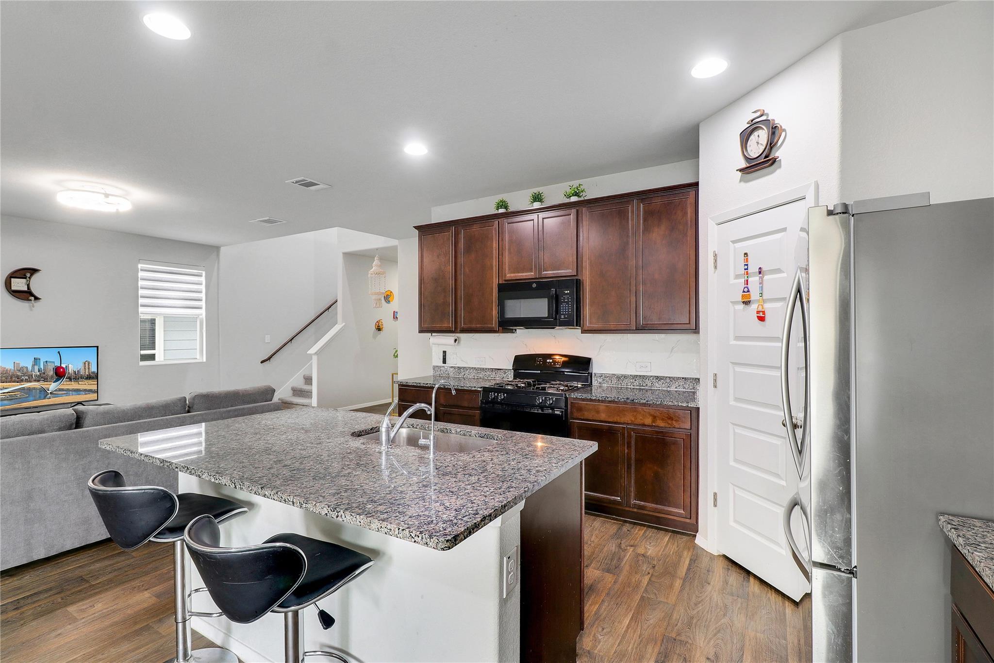 33 Bent Trail Ln, Georgetown, TX 78628