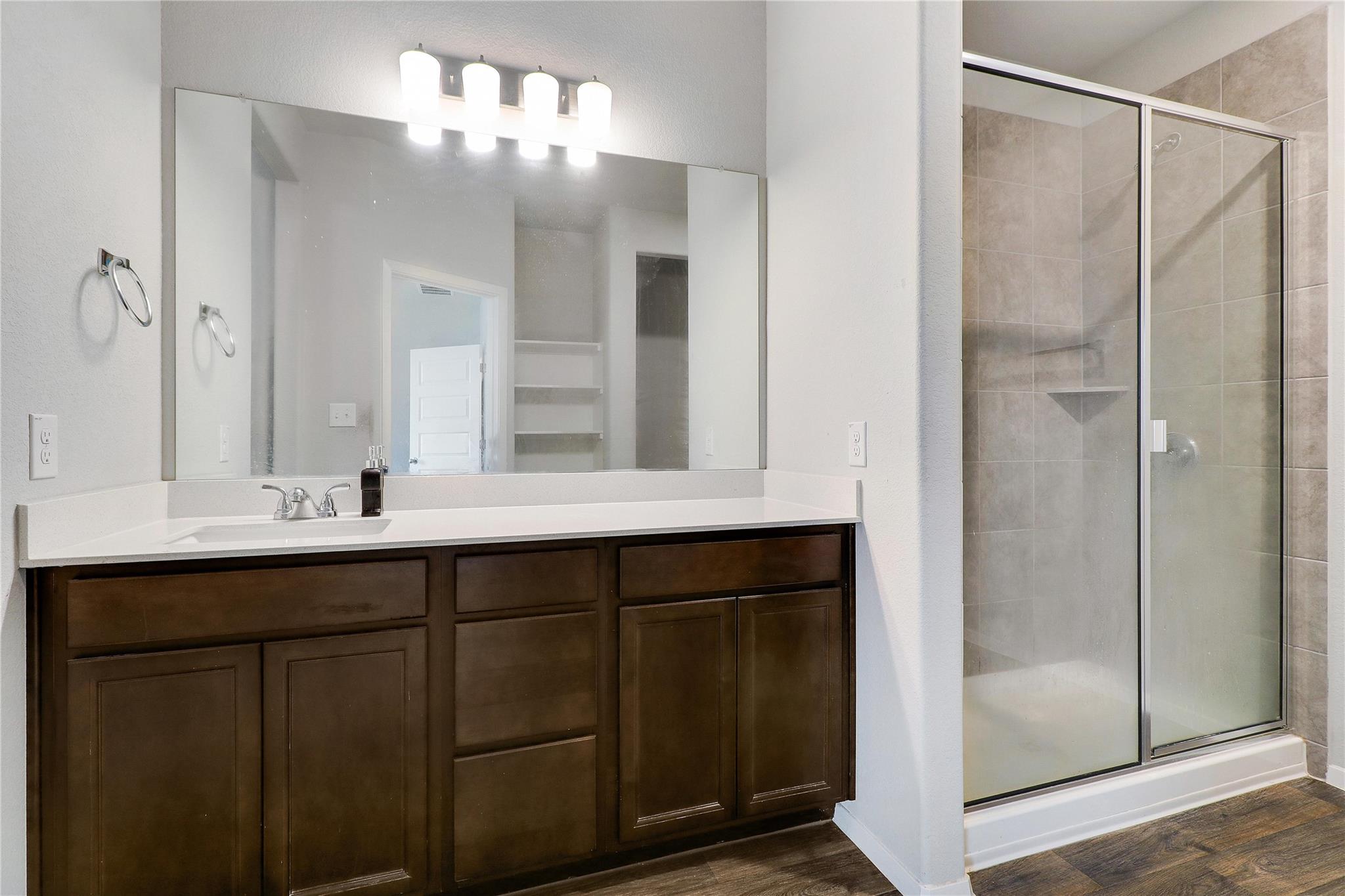 33 Bent Trail Ln, Georgetown, TX 78628