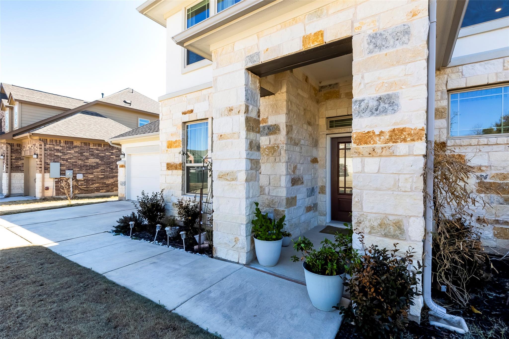 133 Goshen Dr, Dripping Springs, TX 78620