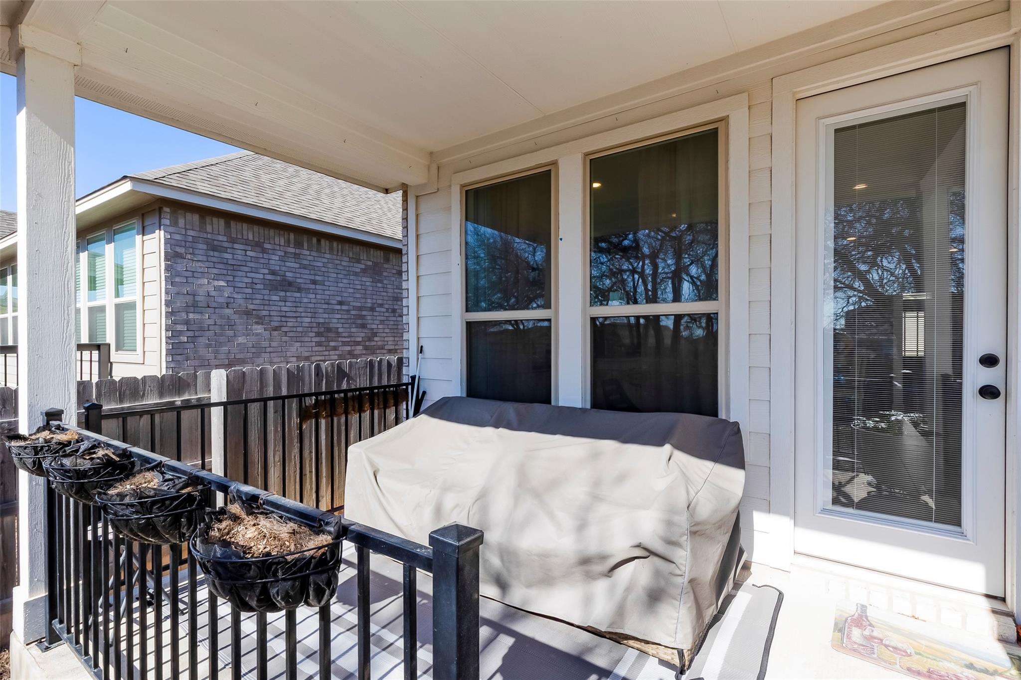 133 Goshen Dr, Dripping Springs, TX 78620