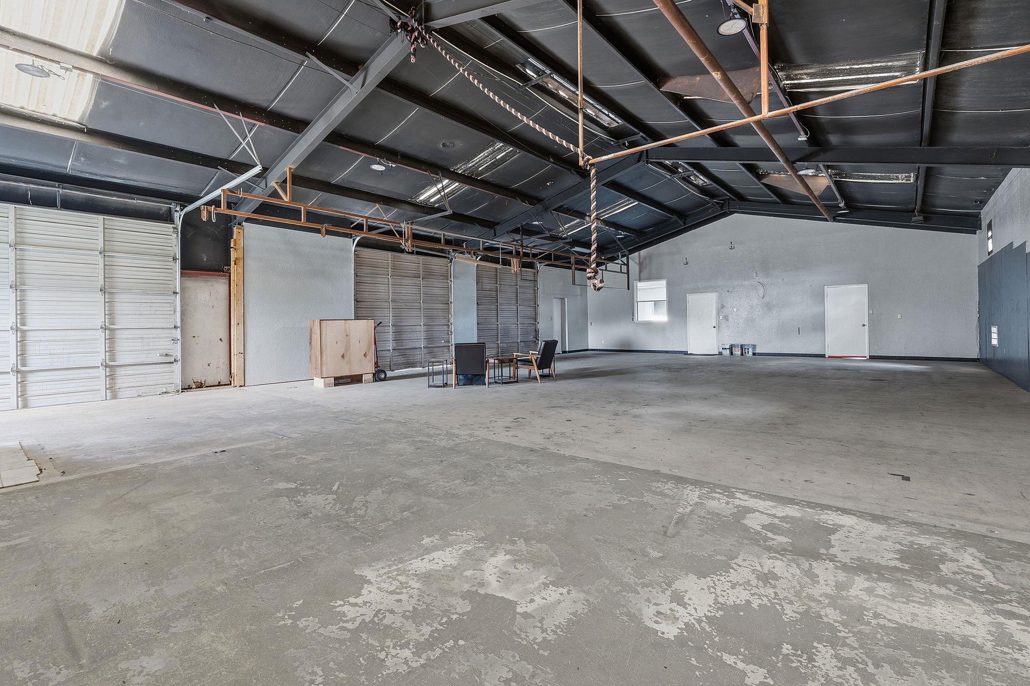 9221 Highway 290 W, Austin, TX 78736