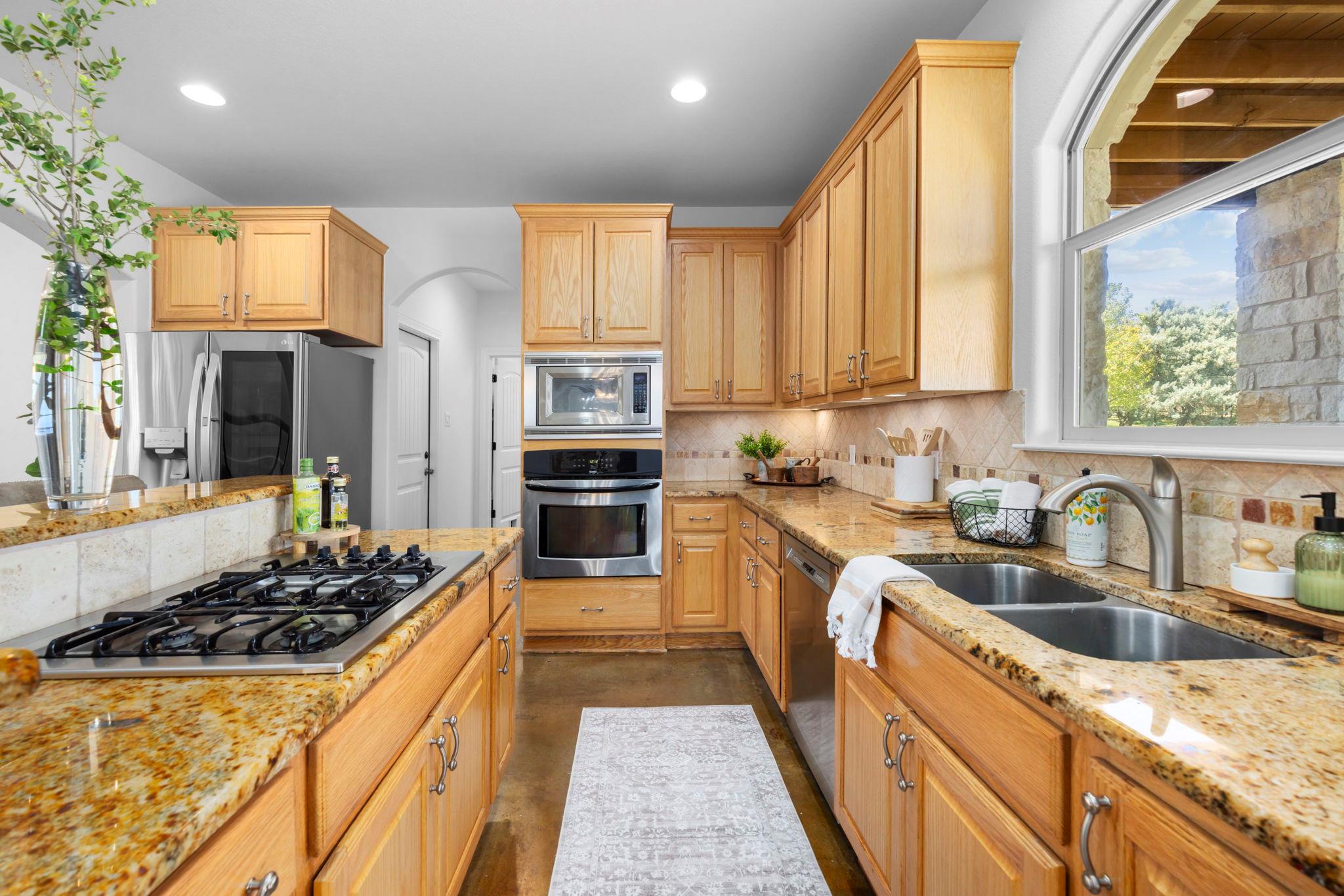 600 Lake Side Cv, Georgetown, TX 78628