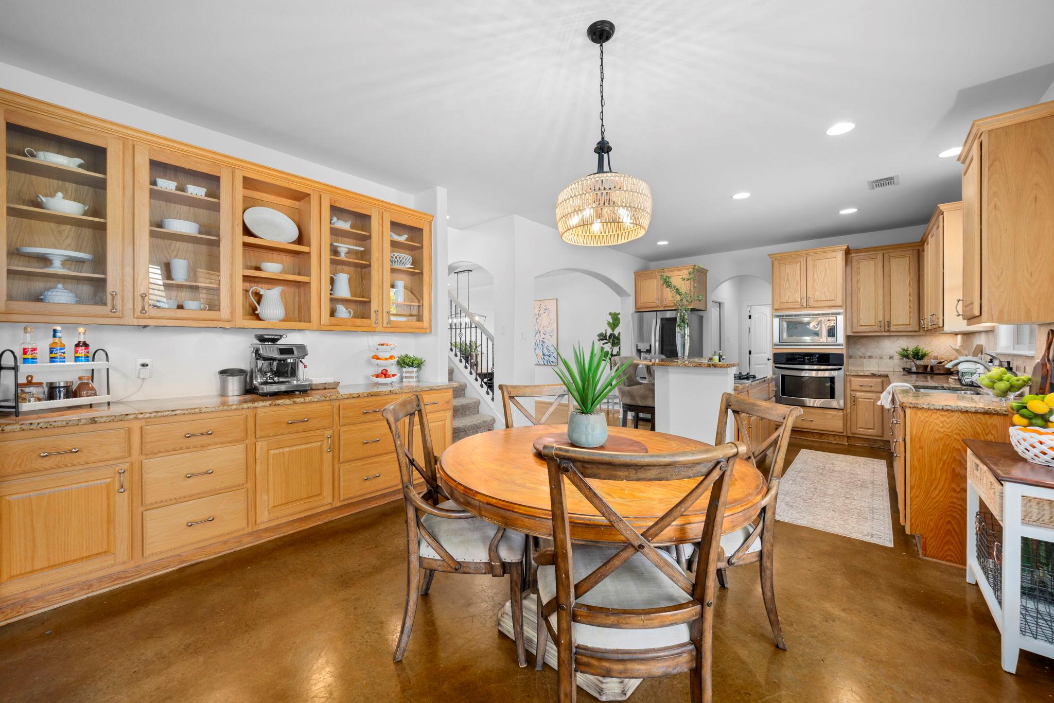 600 Lake Side Cv, Georgetown, TX 78628