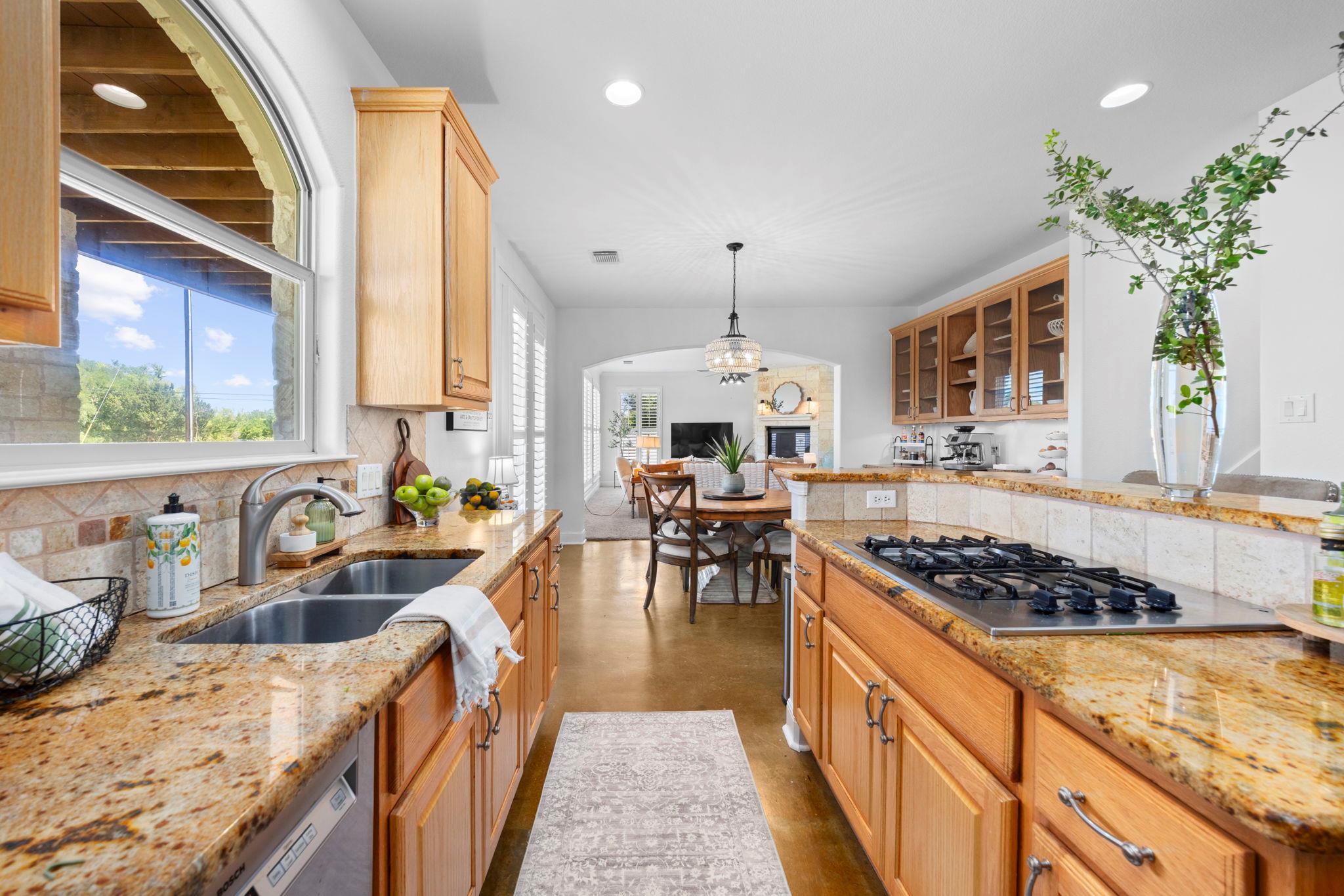 600 Lake Side Cv, Georgetown, TX 78628