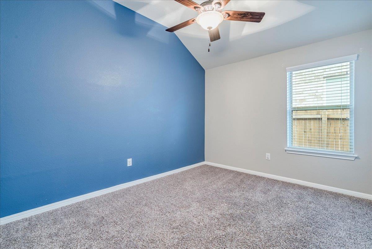 1905 Goldilocks Ln, Austin, TX 78652