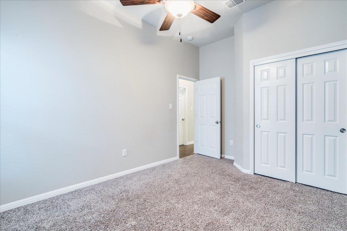 1905 Goldilocks Ln, Austin, TX 78652