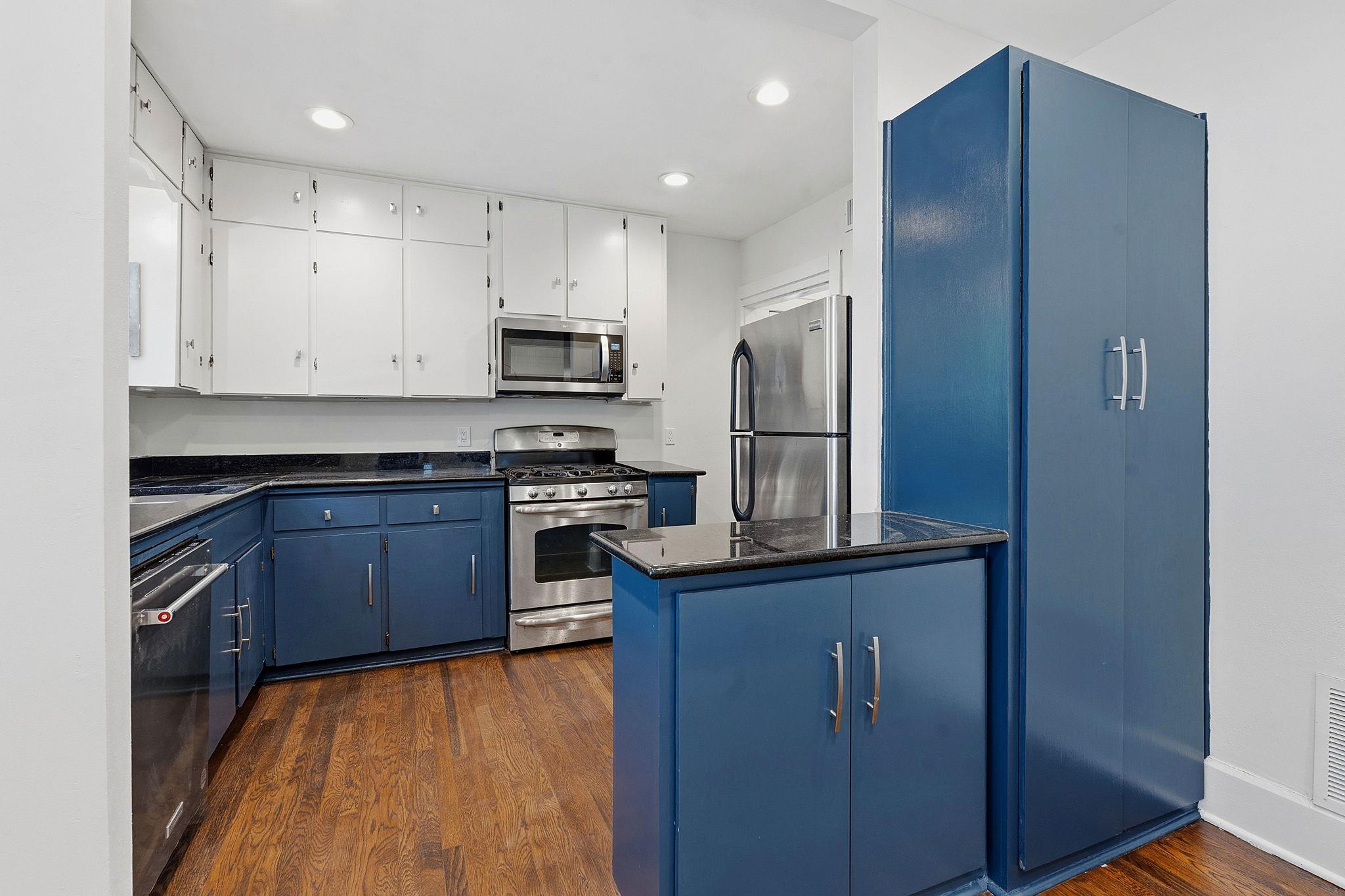 804 Rutherford Pl # A, Austin, TX 78704