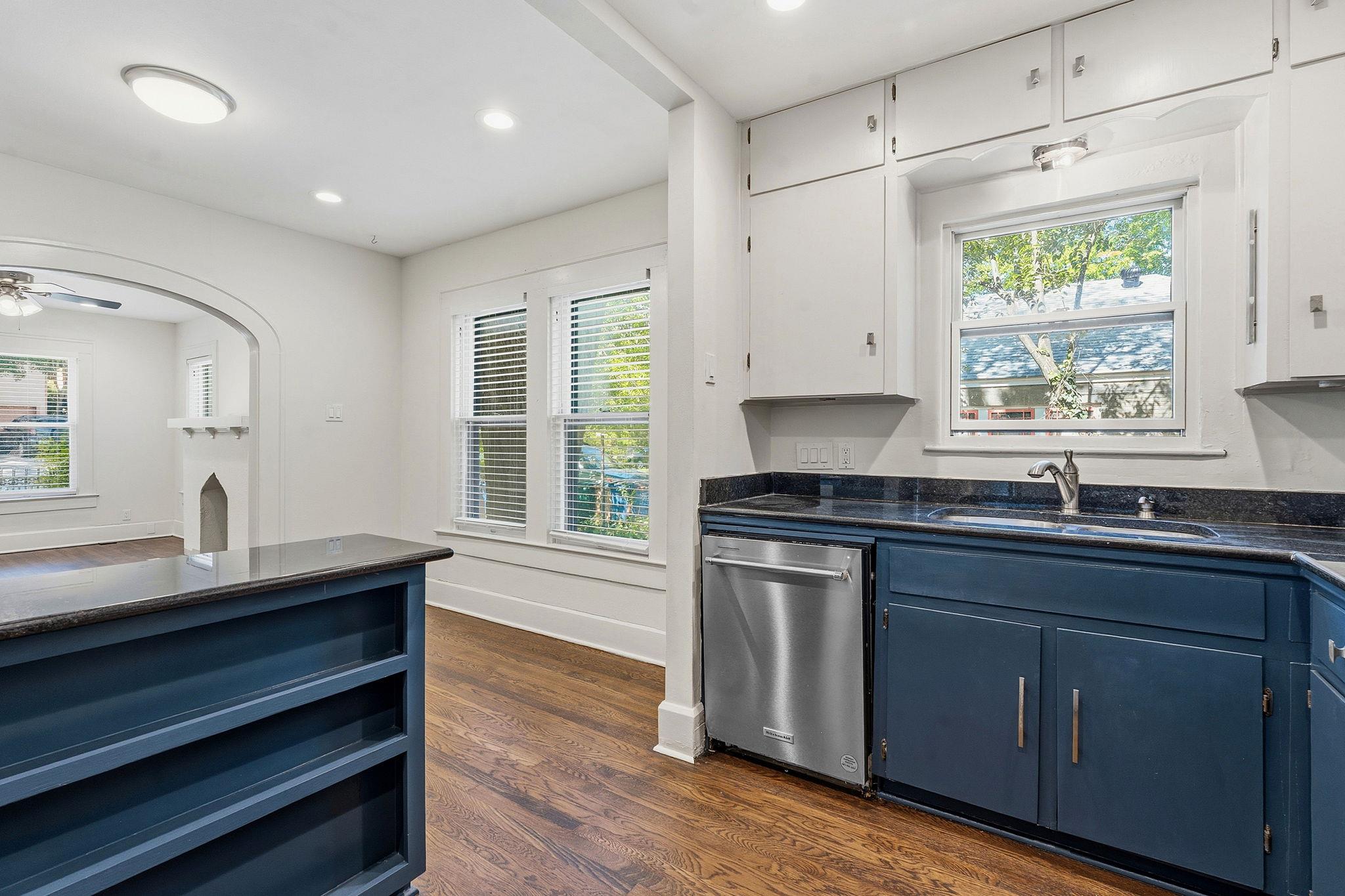 804 Rutherford Pl # A, Austin, TX 78704