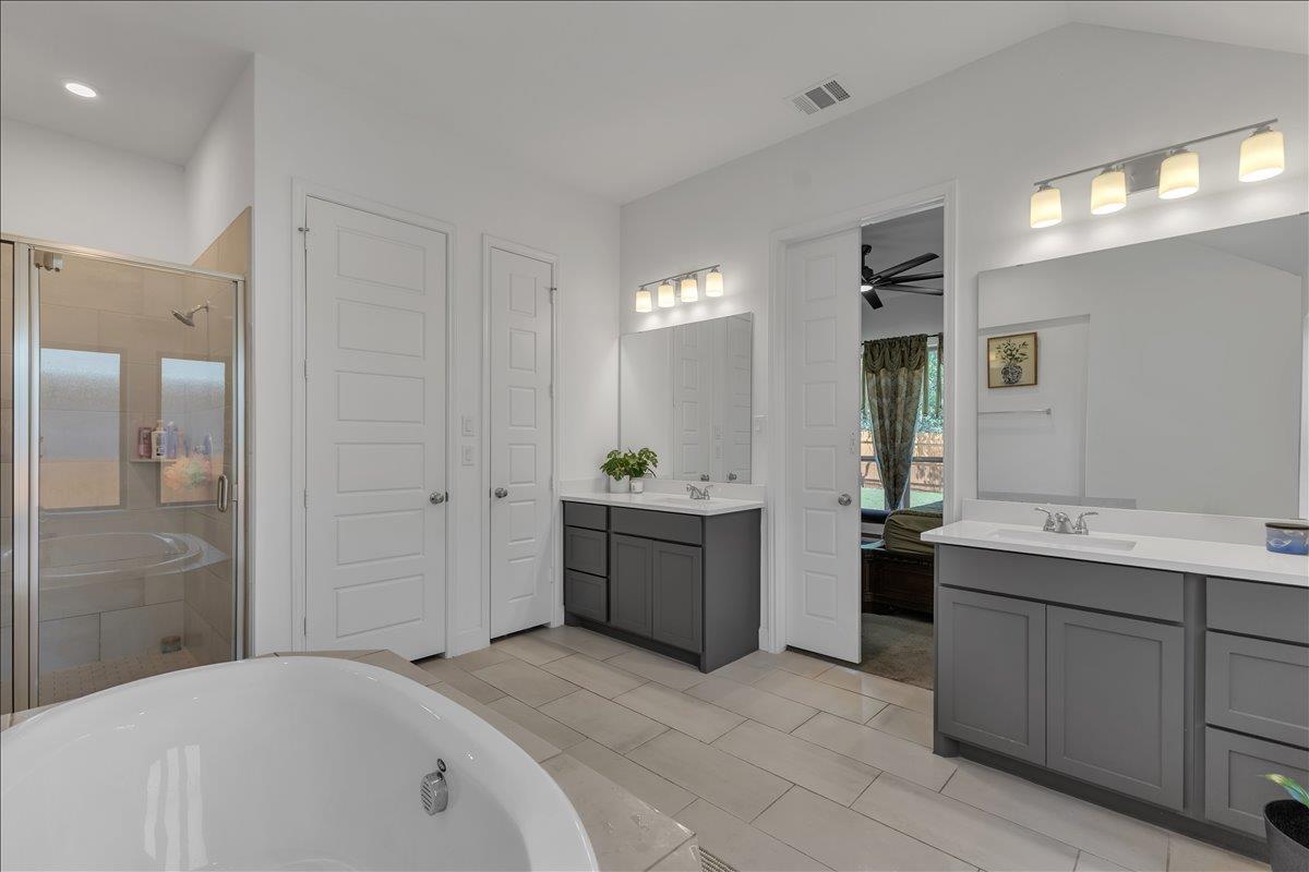 5844 Sean Paul Ln, Georgetown, TX 78628