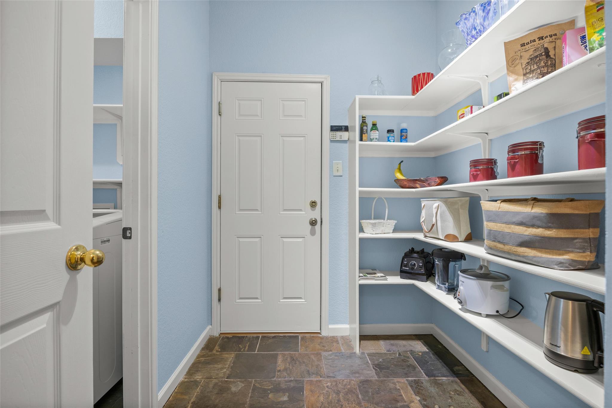 2612 Lynnbrook Dr, Austin, TX 78748