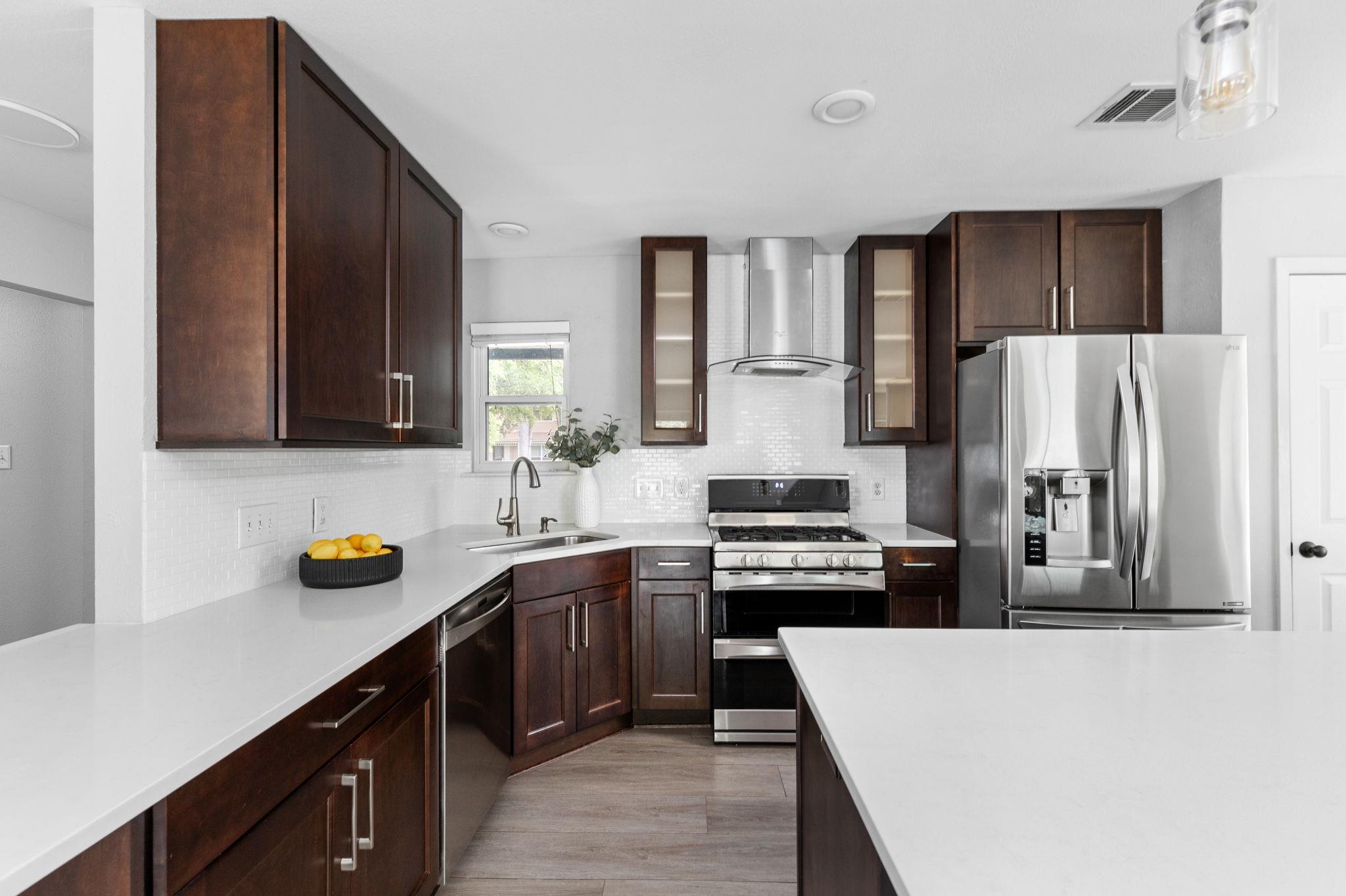 11402 Santa Cruz Dr, Austin, TX 78759