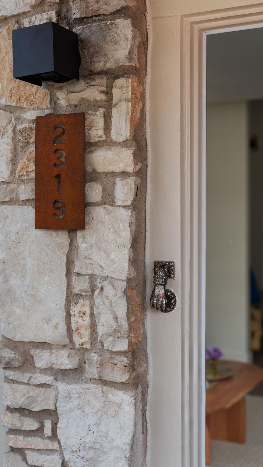 2319 Santa Maria St, Austin, TX 78702