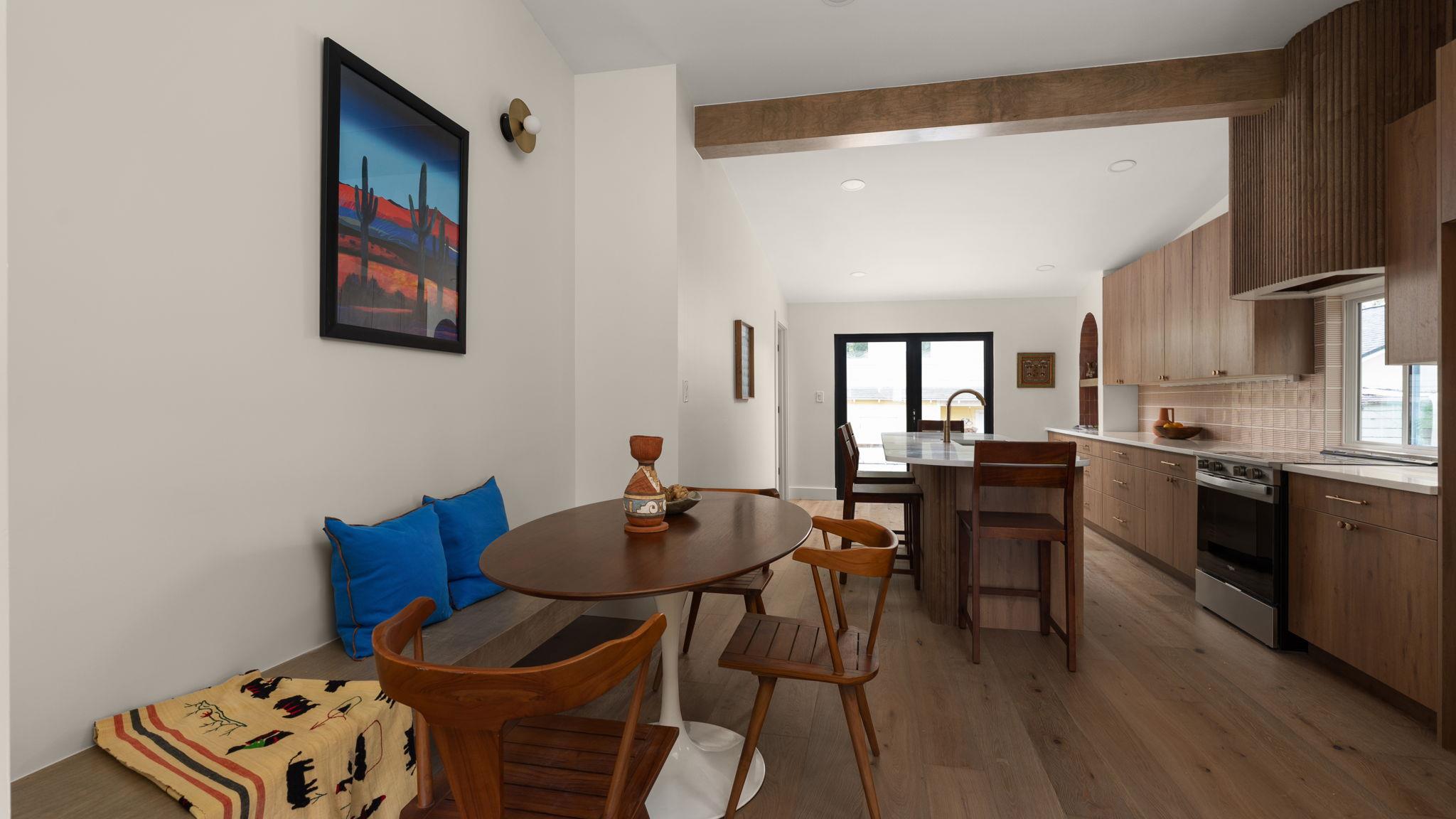 2319 Santa Maria St, Austin, TX 78702