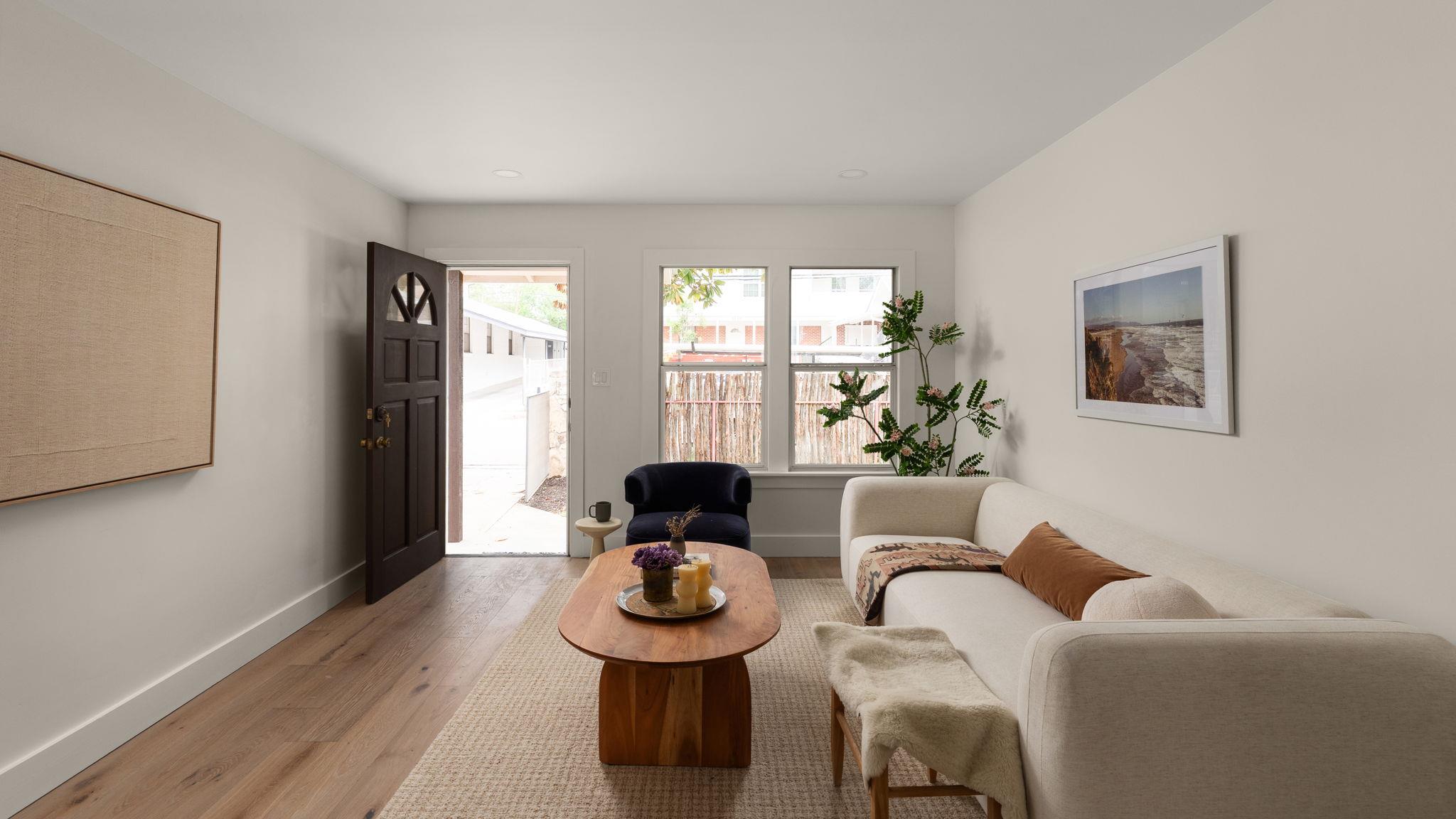 2319 Santa Maria St, Austin, TX 78702