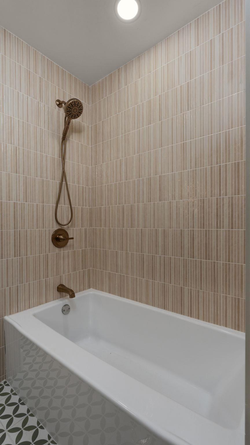 2319 Santa Maria St, Austin, TX 78702