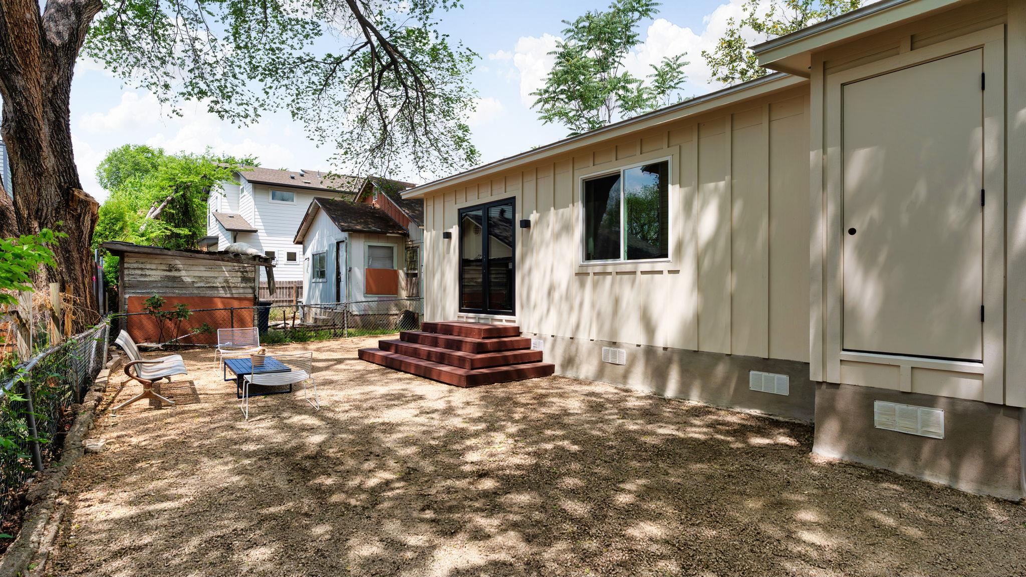 2319 Santa Maria St, Austin, TX 78702