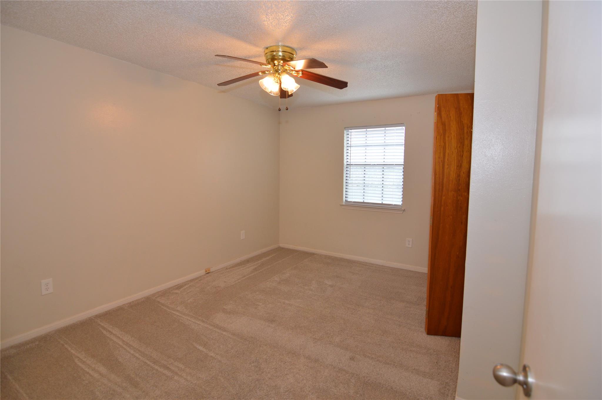 8912 Circle Dr # D, Austin, TX 78736