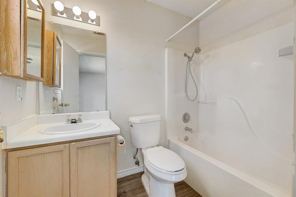 2101 Parksville Way, Cedar Park, TX 78613