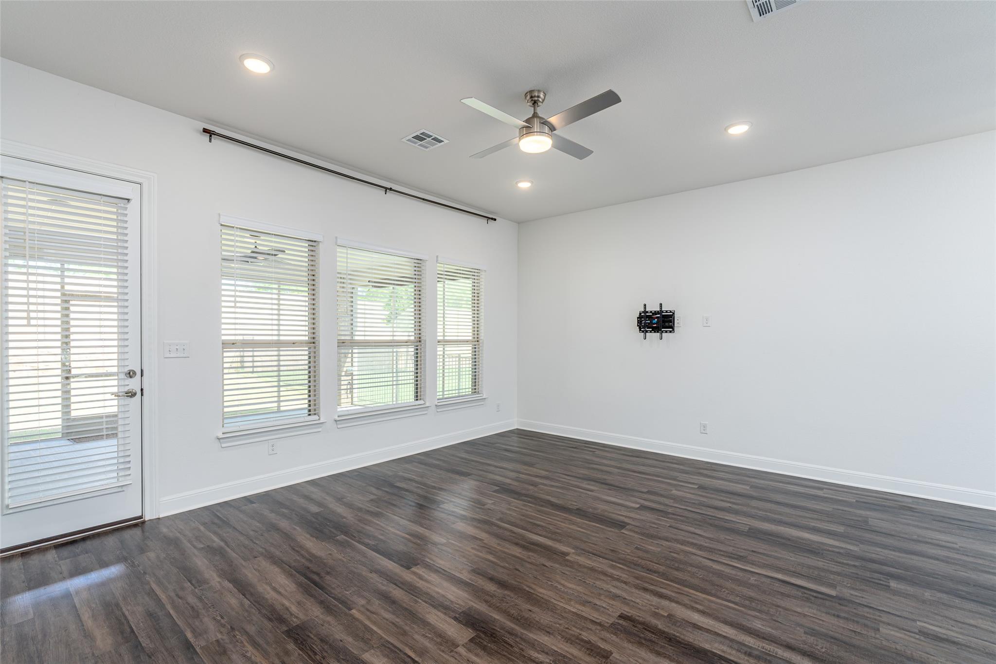 3208 De Luca Ct, Round Rock, TX 78665