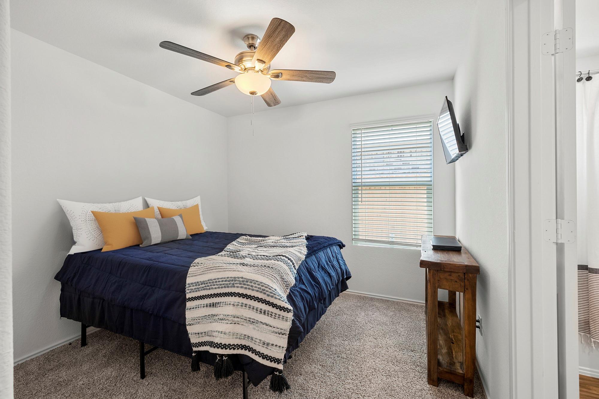 237 Escondido Cir, San Marcos, TX 78666