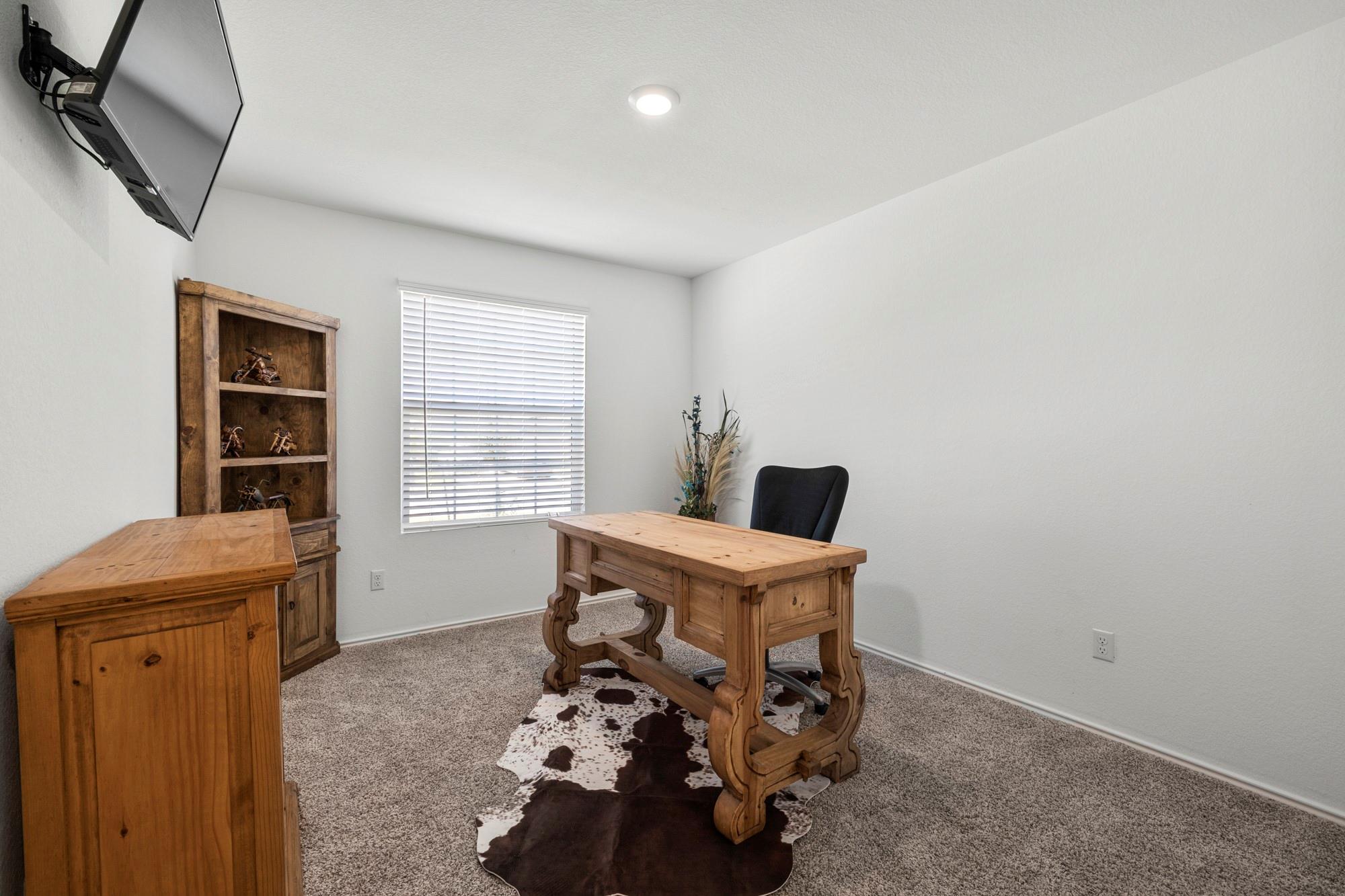 237 Escondido Cir, San Marcos, TX 78666