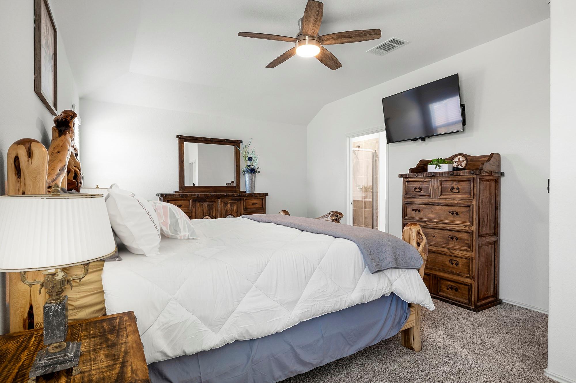 237 Escondido Cir, San Marcos, TX 78666